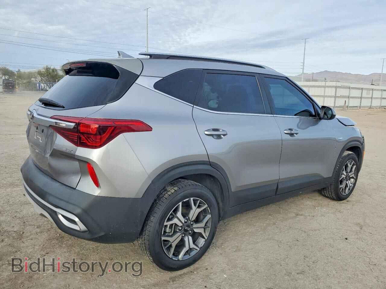 2021 KIA SELTOS - VIN: KNDERCAA0M7097508 - Фото 3