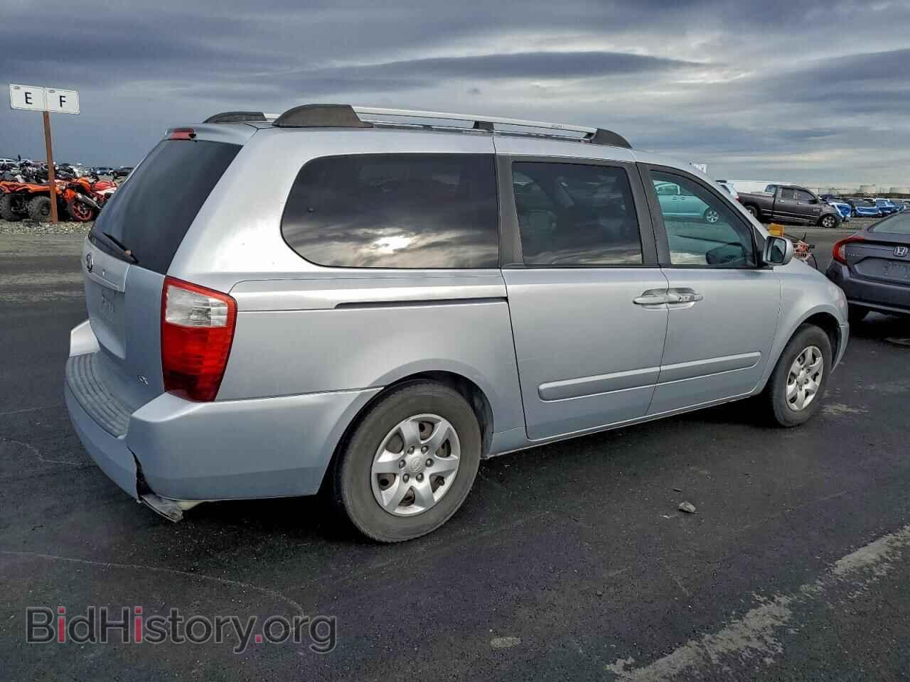 2008 KIA All Models - VIN: KNDMB233886230200 - Фото 3