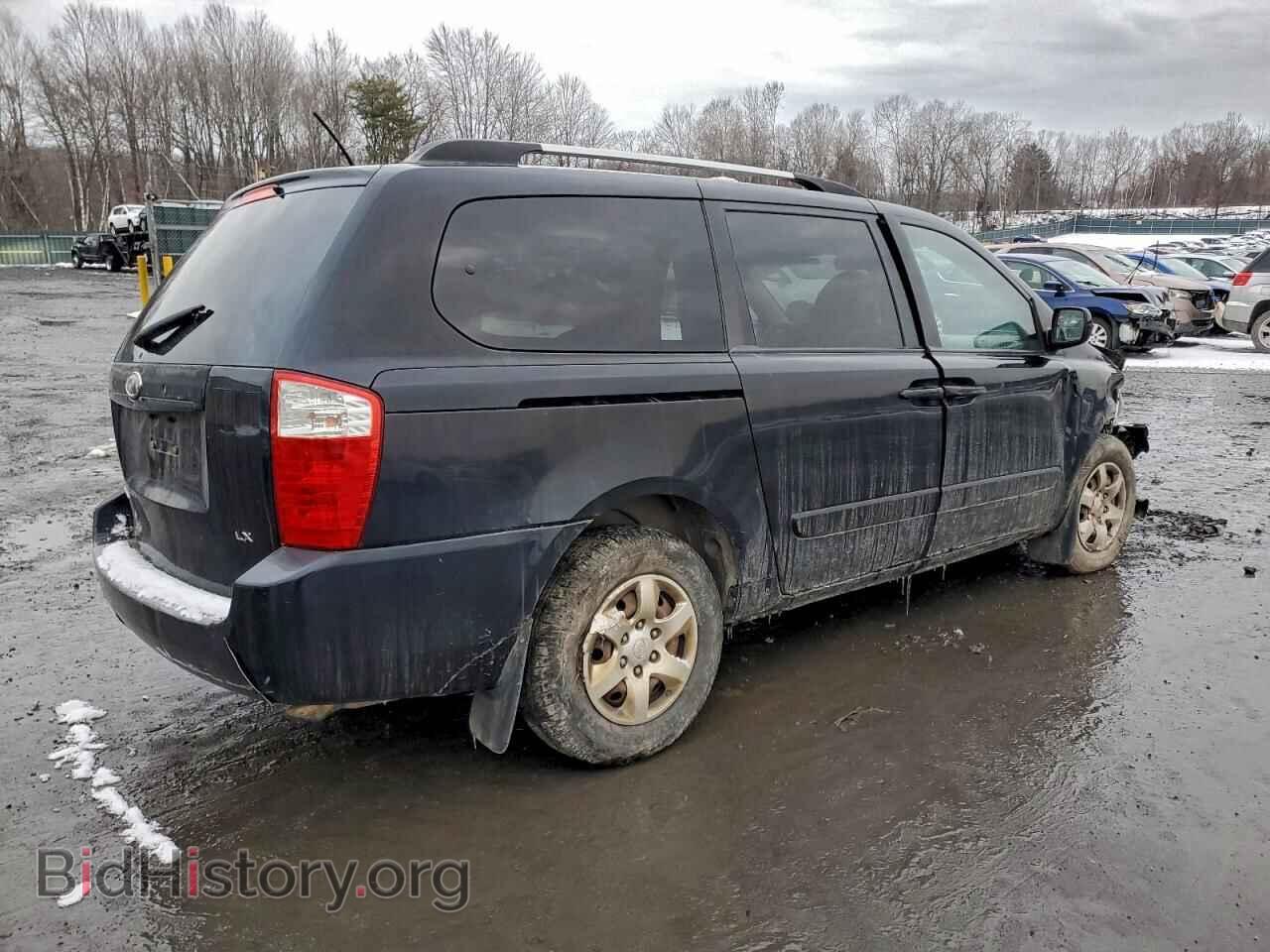 2009 KIA All Models - VIN: KNDMB233496310742 - Photo 3