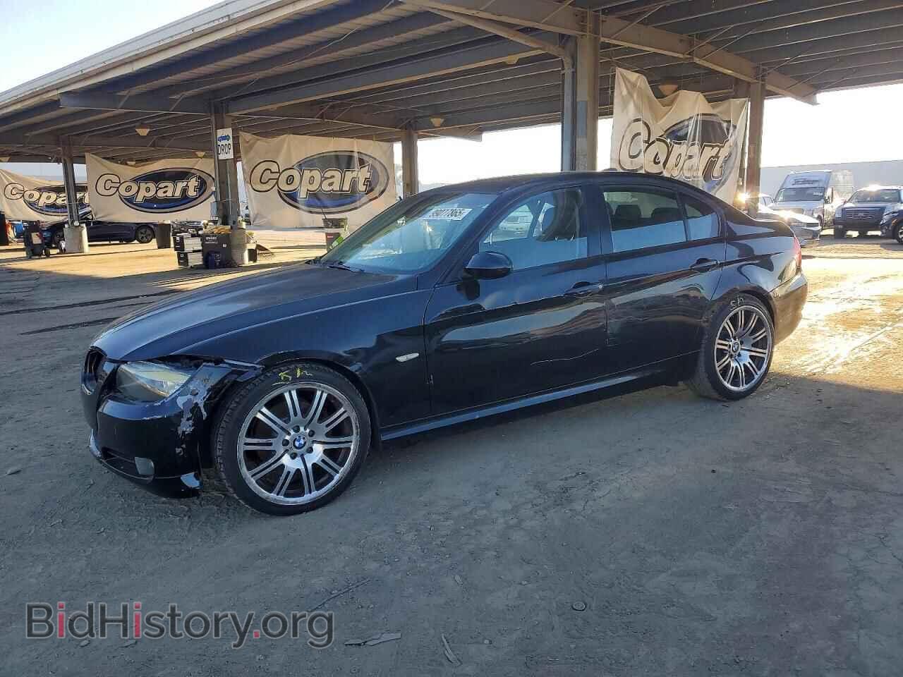Фотография WBAPH73569E126965 - BMW 3 SERIES 2009