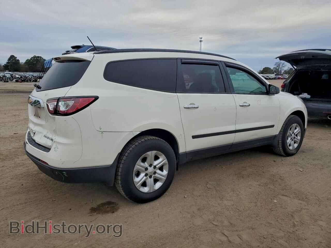 2015 CHEVROLET TRAVERSE - VIN: 1GNKRFKD7FJ219632 - Фото 3