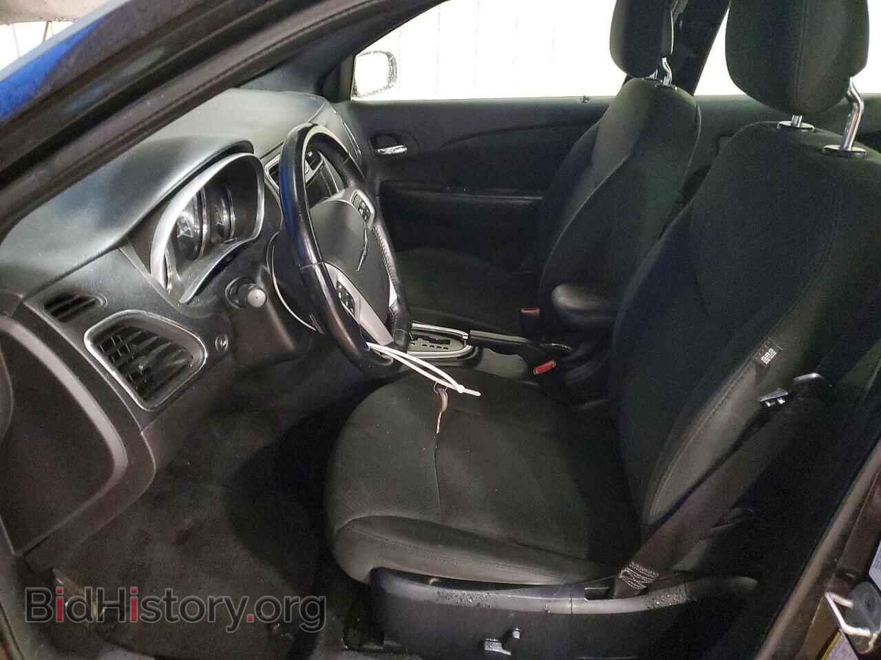 2012 CHRYSLER 200 - VIN: 1C3CCBBG9CN108235 - Фото 7