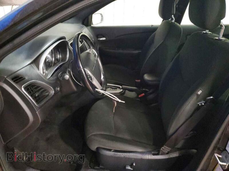 2012 Chrysler 200 (VIN 1C3CCBBG9CN108235) — фото 7 из 15