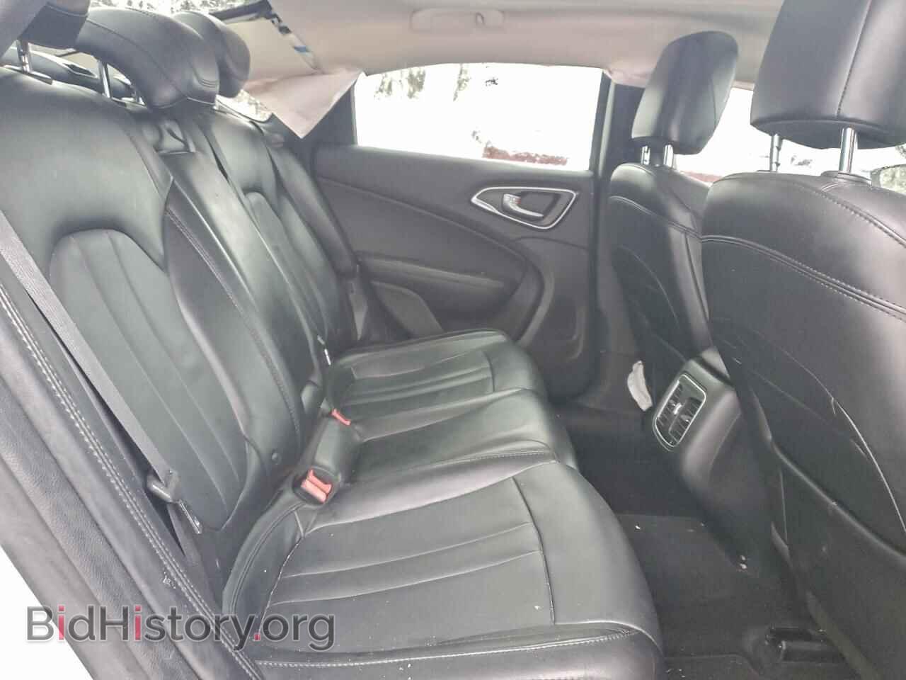 2016 CHRYSLER 200 - VIN: 1C3CCCCB6GN179634 - Photo 10