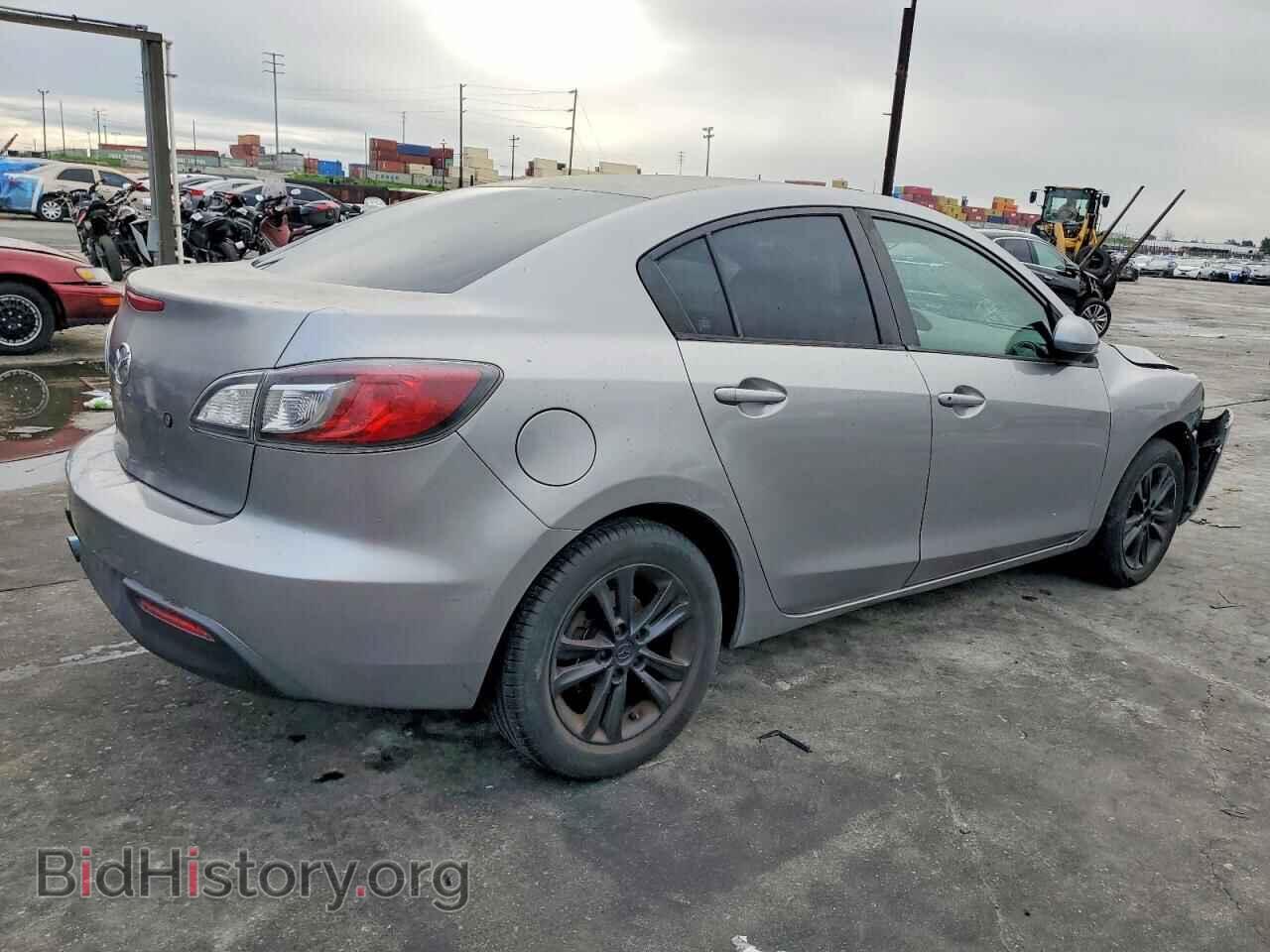 2011 MAZDA 3 - VIN: JM1BL1UF7B1470902 - Photo 3