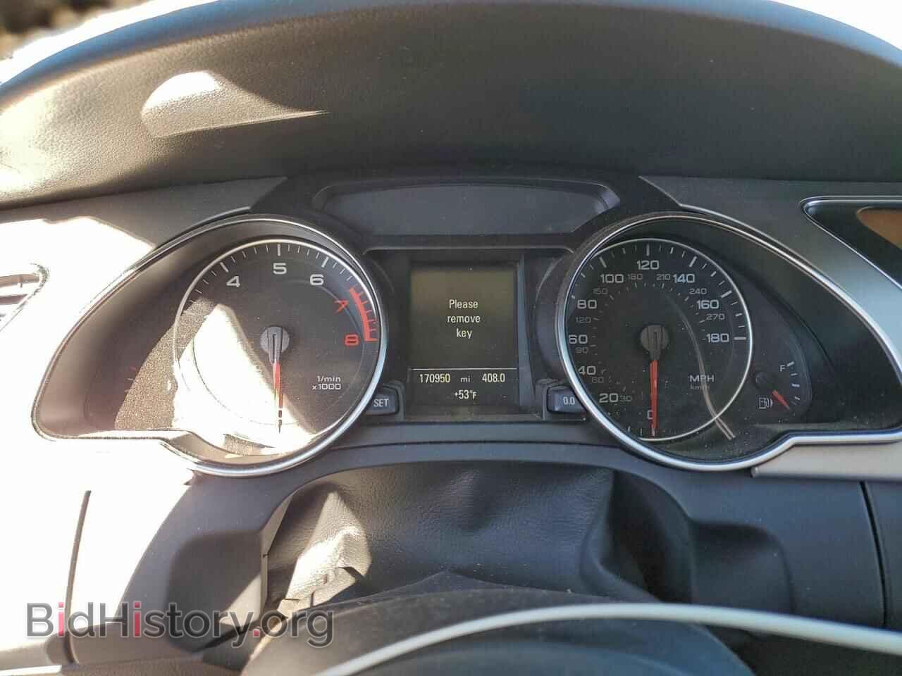 2011 AUDI A5 - VIN: WAURFAFR9BA064632 - Photo 9