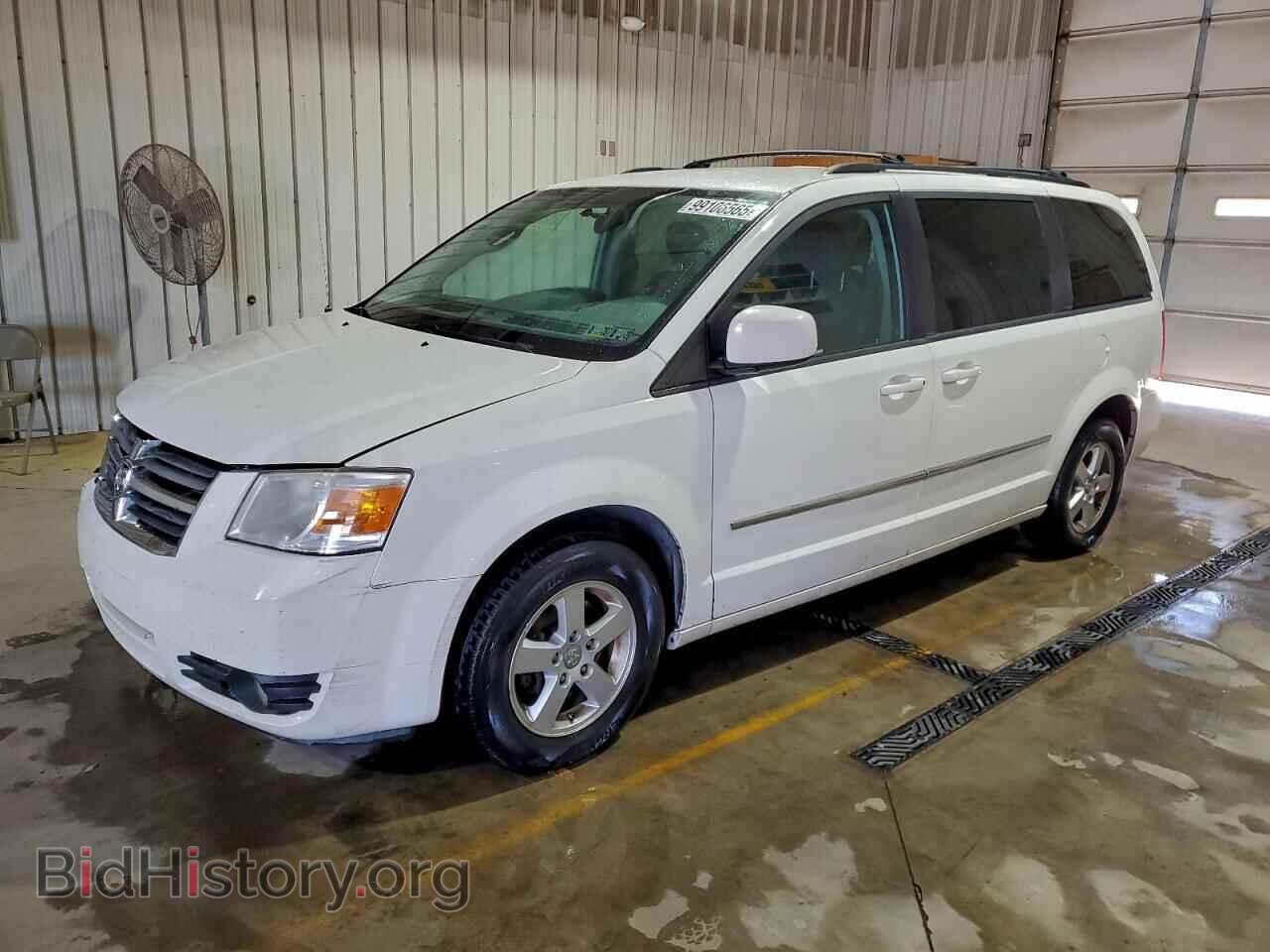 Фотография 2D4RN5D10AR121324 - DODGE CARAVAN 2010