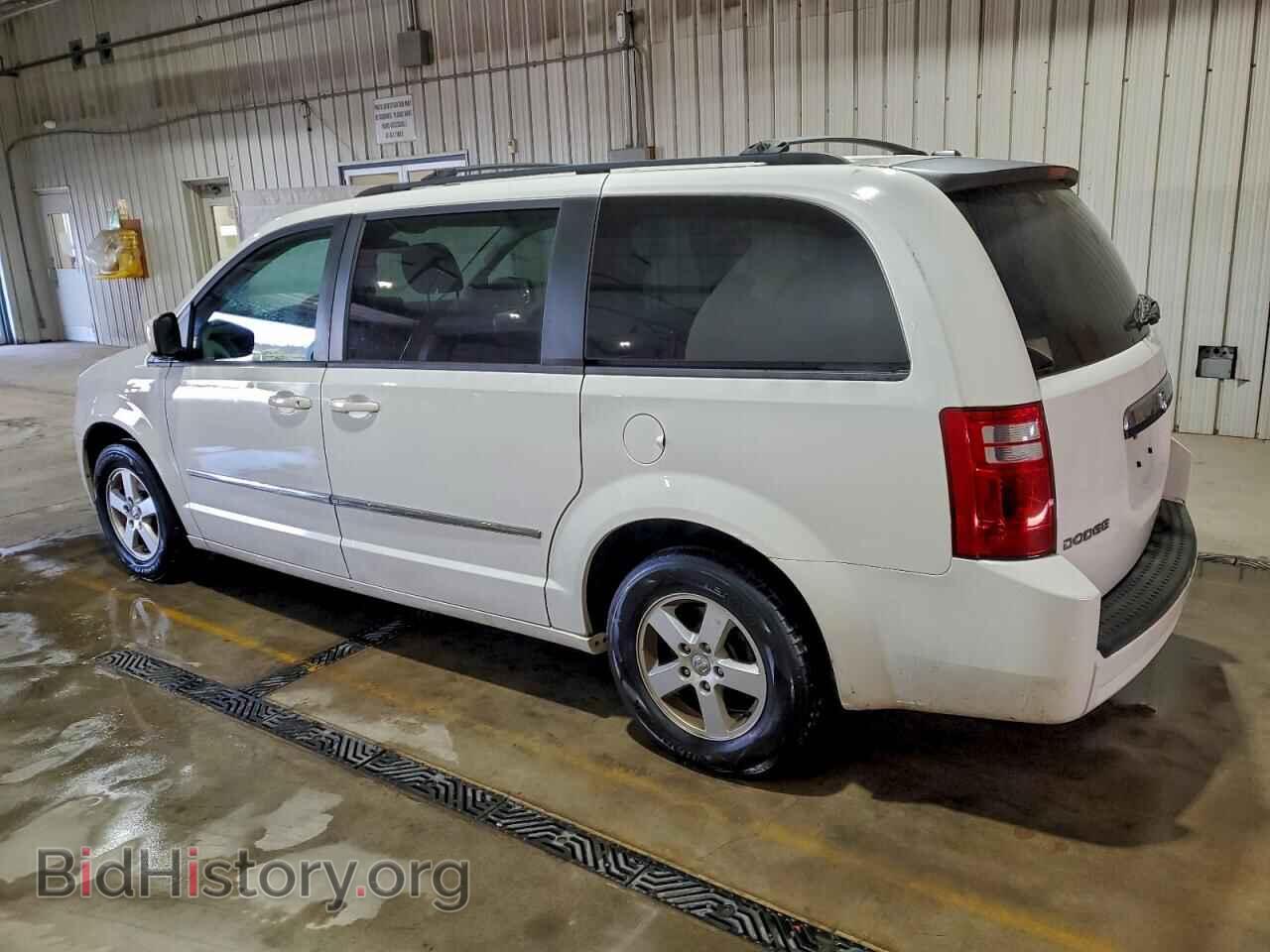 2010 DODGE CARAVAN - VIN: 2D4RN5D10AR121324 - Фото 2