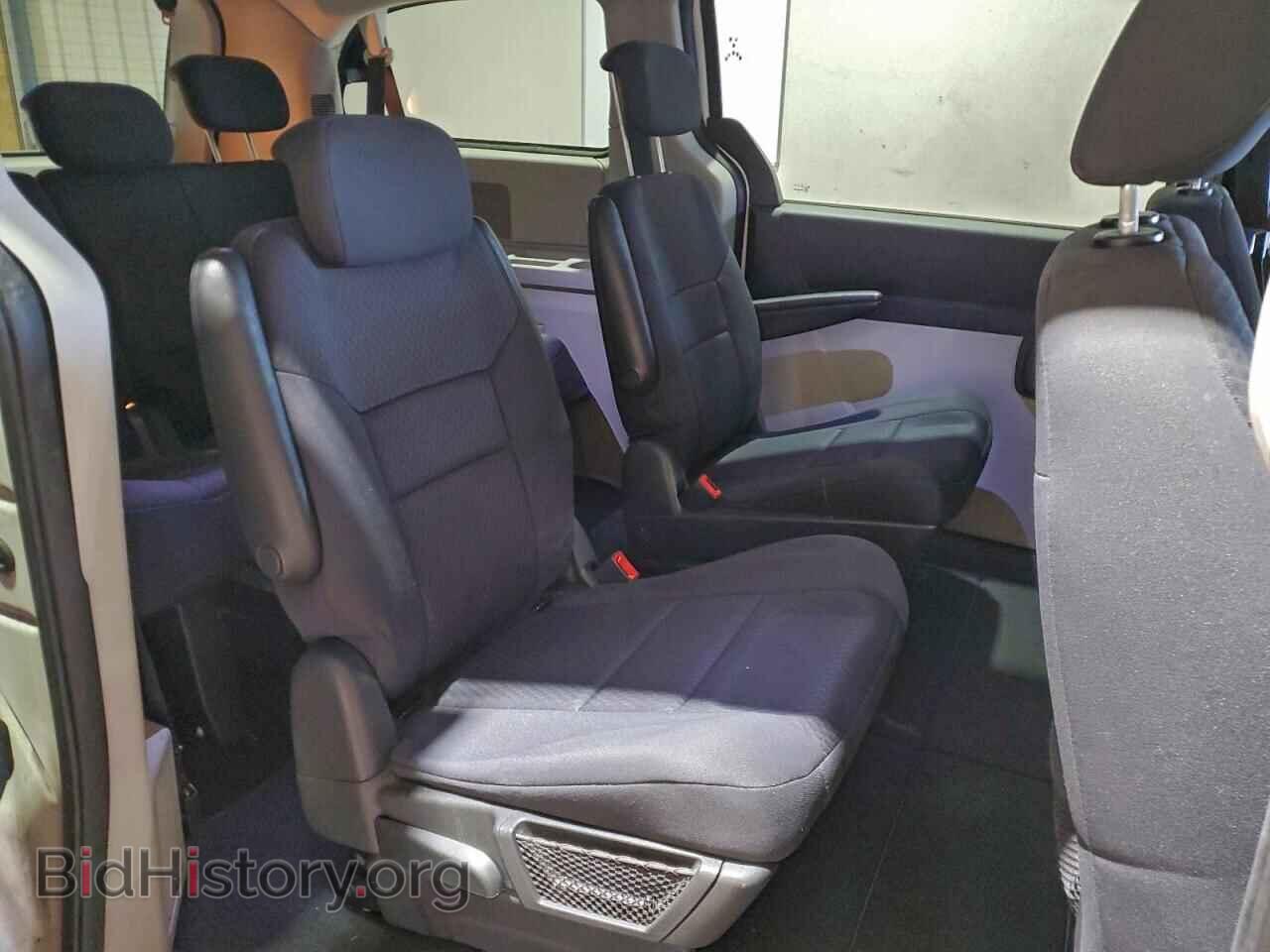 2010 DODGE CARAVAN - VIN: 2D4RN5D10AR121324 - Фото 11