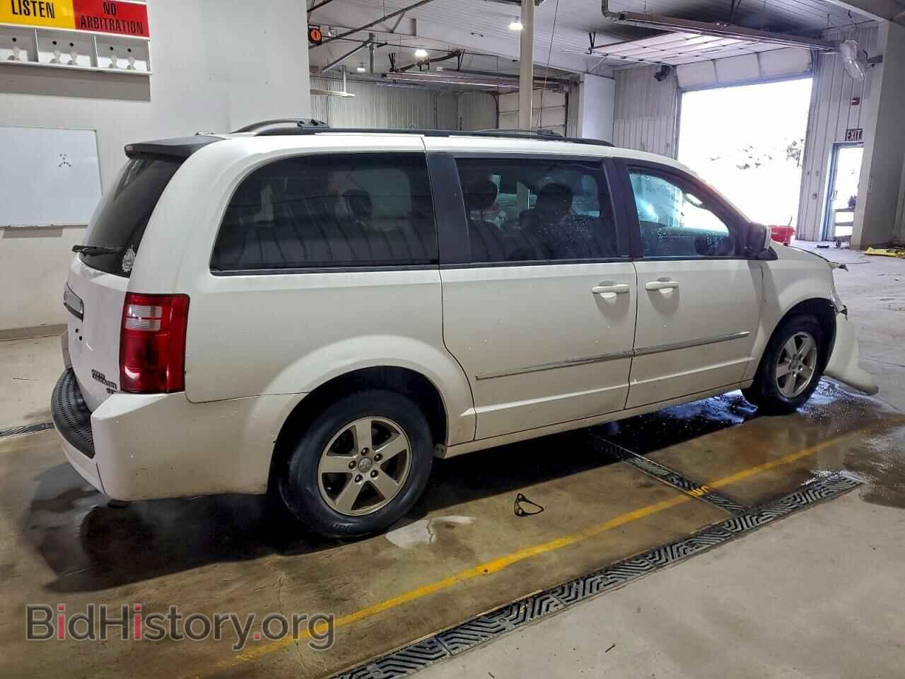 2010 DODGE CARAVAN - VIN: 2D4RN5D10AR121324 - Фото 3