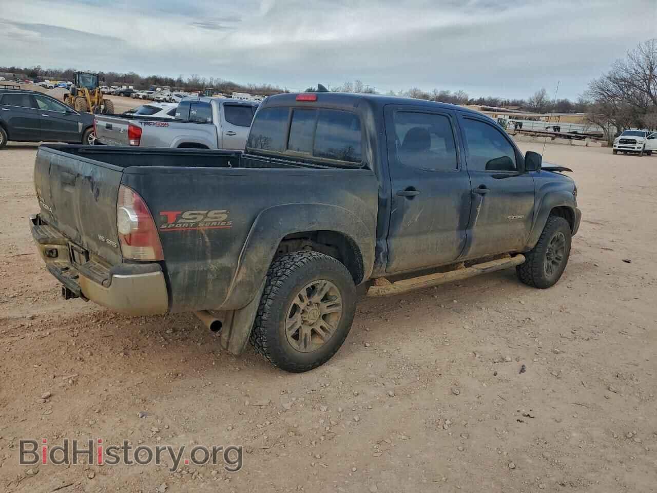 2015 TOYOTA TACOMA - VIN: 5TFLU4EN9FX130811 - Фото 3