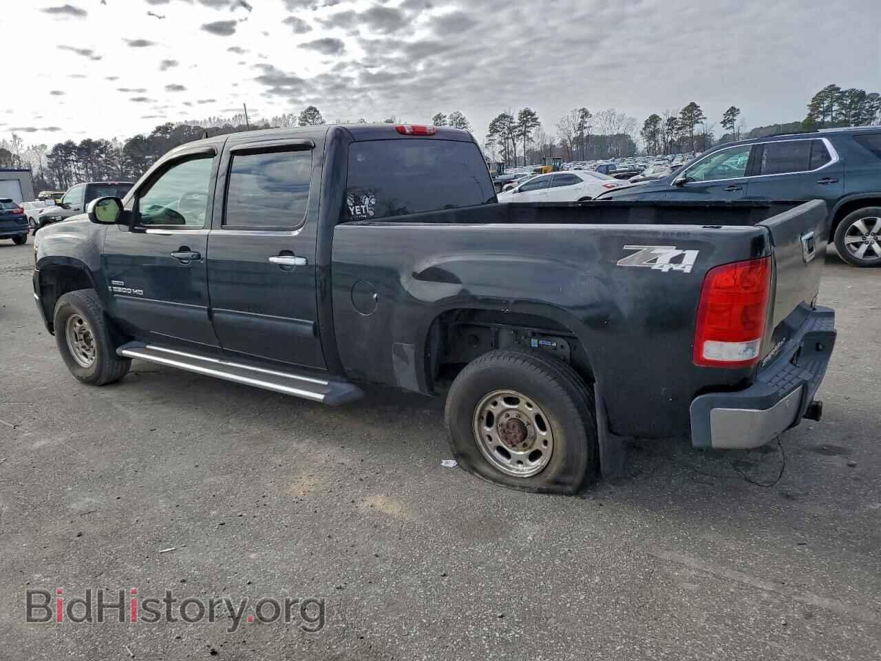 2007 GMC SIERRA - VIN: 1GTHK23667F537813 - Фото 2