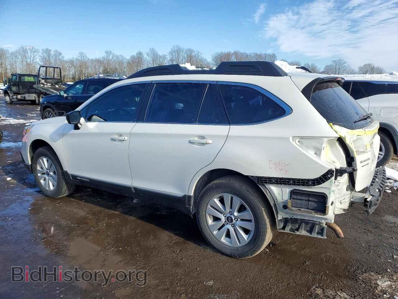 2017 SUBARU OUTBACK - VIN: 4S4BSAAC3H3305046 - Фото 2