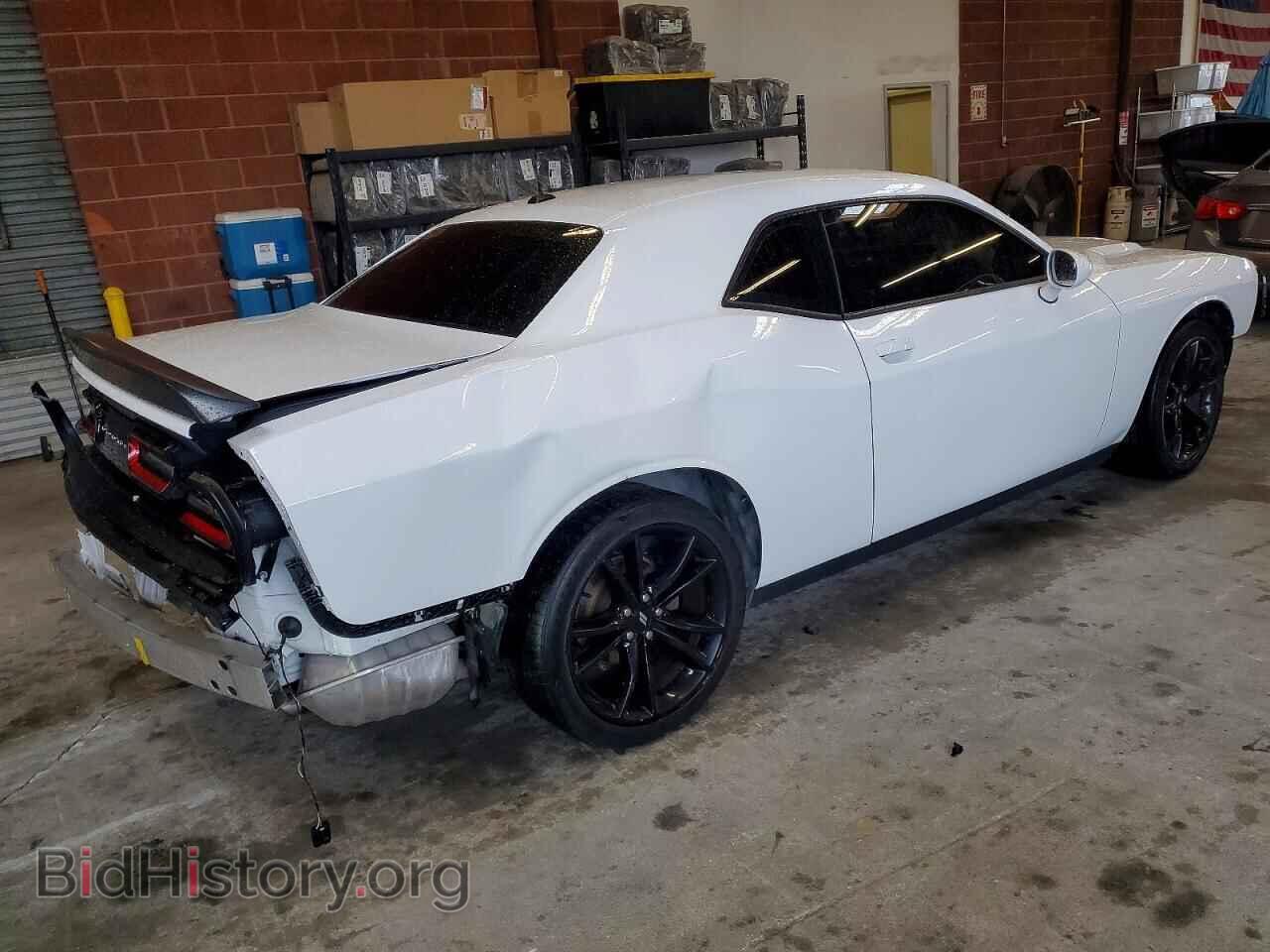 2018 DODGE CHALLENGER - VIN: 2C3CDZAG4JH263000 - Фото 3