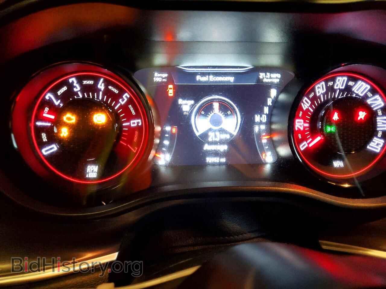 2018 DODGE CHALLENGER - VIN: 2C3CDZAG4JH263000 - Фото 9