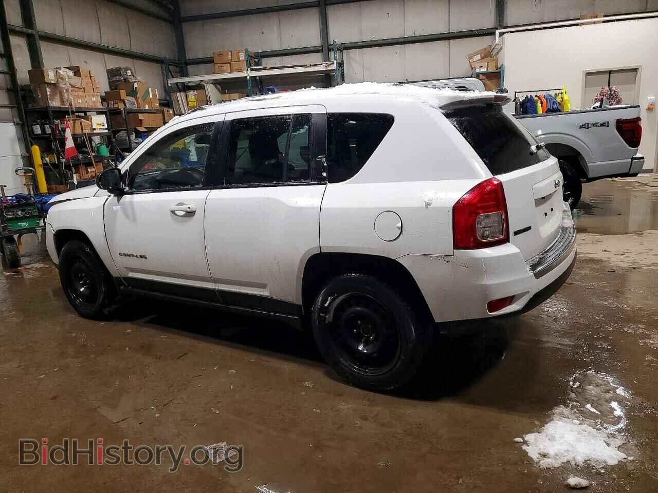2012 JEEP COMPASS - VIN: 1C4NJCCBXCD642823 - Photo 2