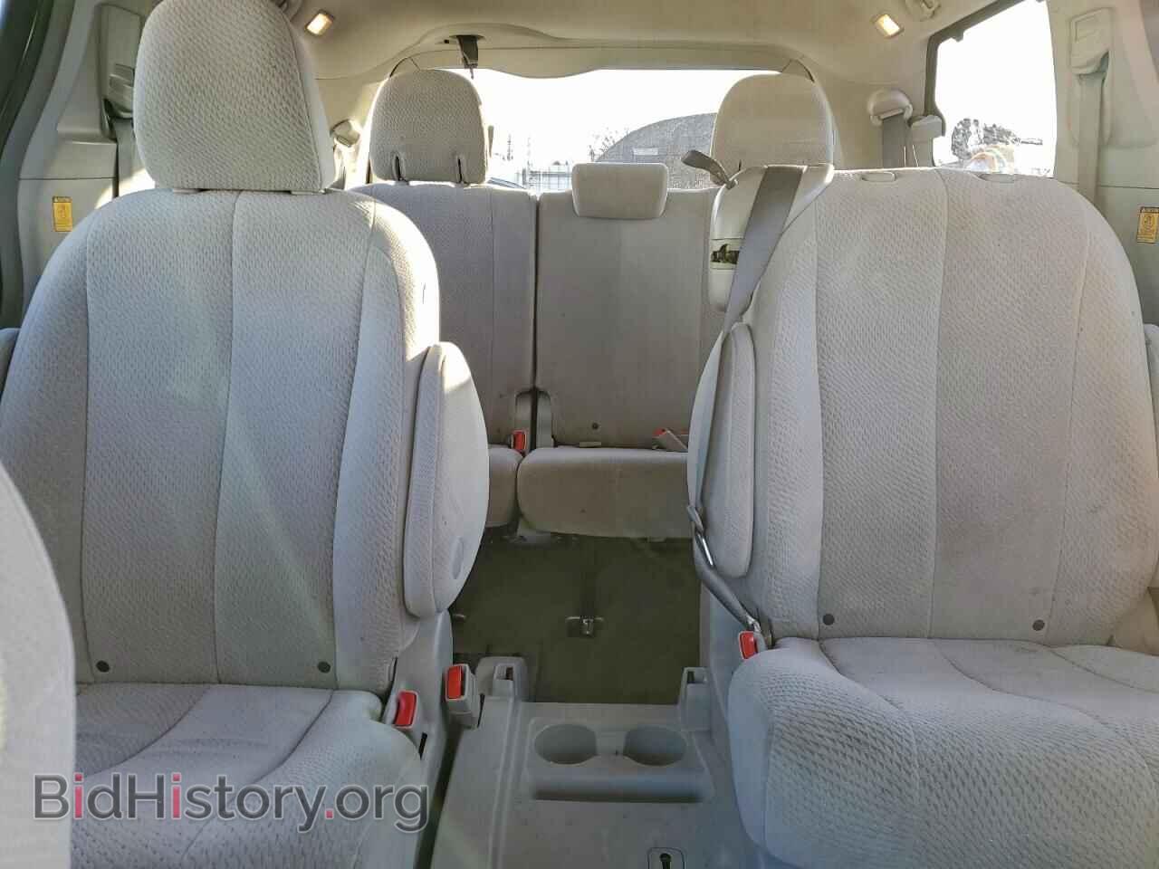 2012 TOYOTA All Models - VIN: 5TDKK3DC0CS227702 - Фото 10