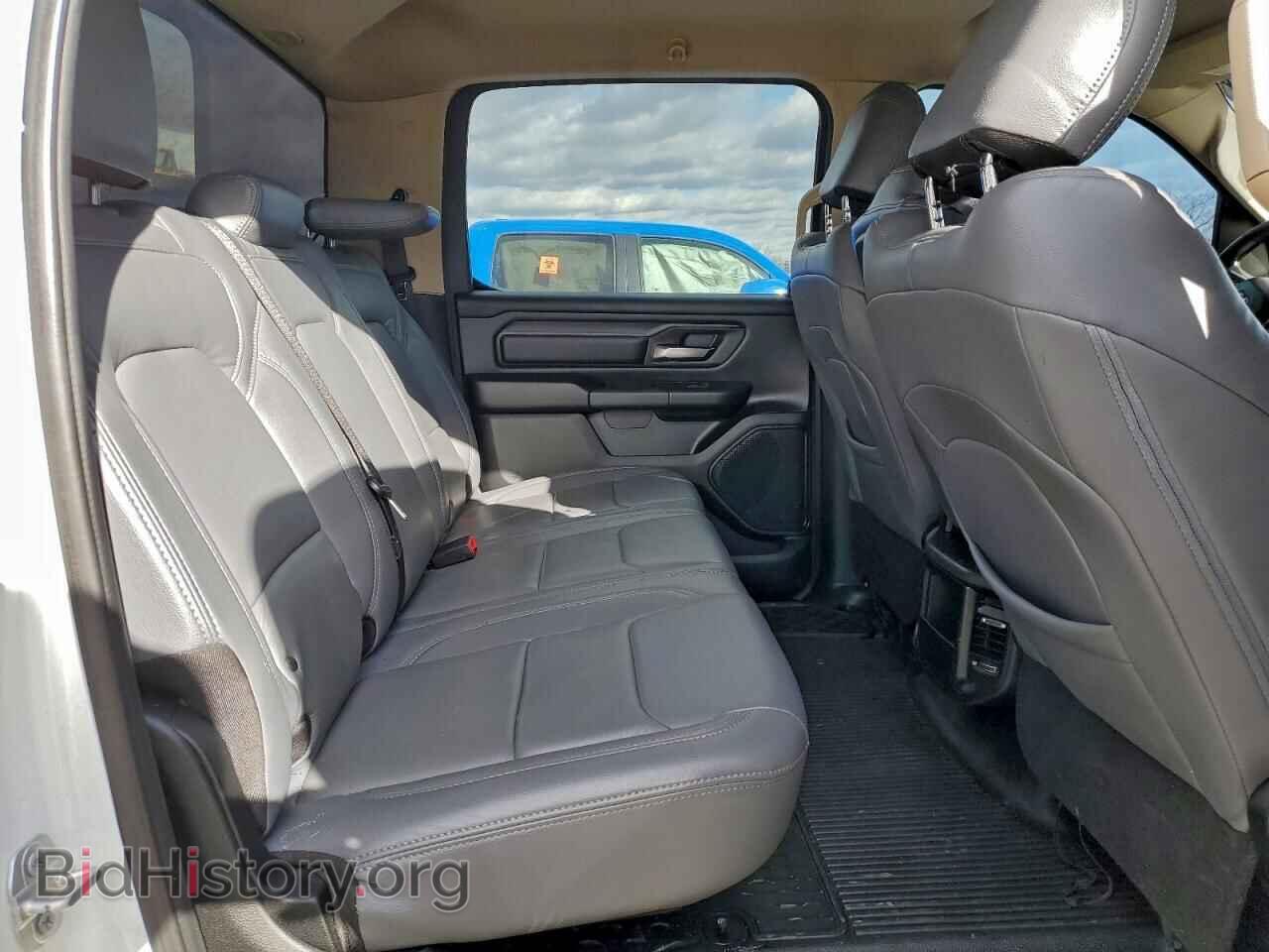 2019 RAM 1500 - VIN: 1C6SRFGT4KN597264 - Фото 10