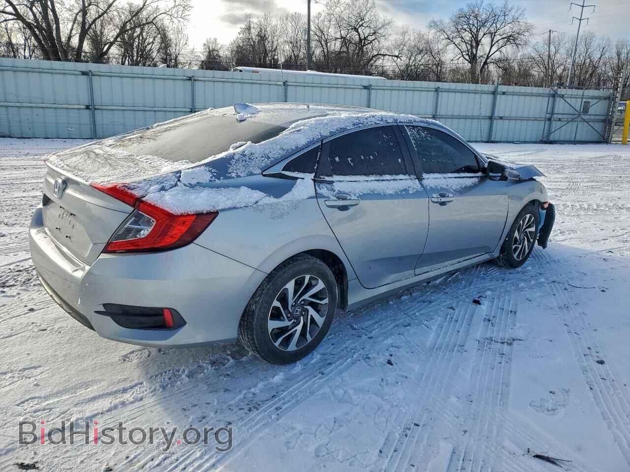 2018 HONDA CIVIC - VIN: 2HGFC2F74JH563486 - Фото 3