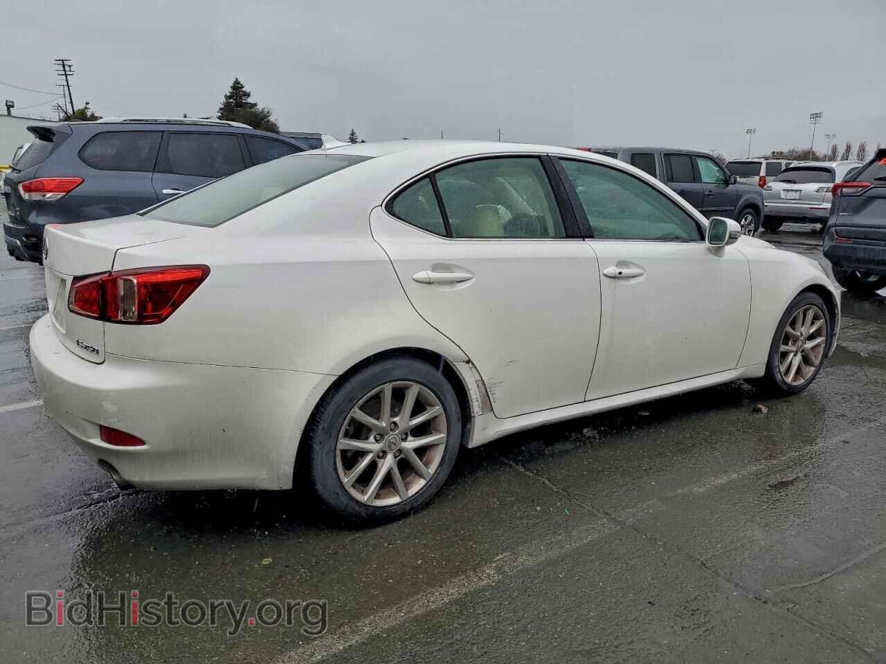 2011 LEXUS IS - VIN: JTHBF5C28B5129609 - Photo 3