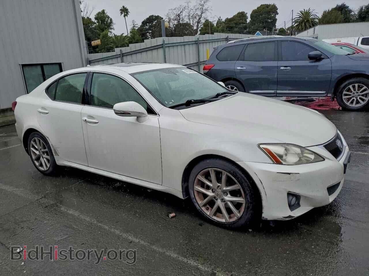 2011 LEXUS IS - VIN: JTHBF5C28B5129609 - Photo 4