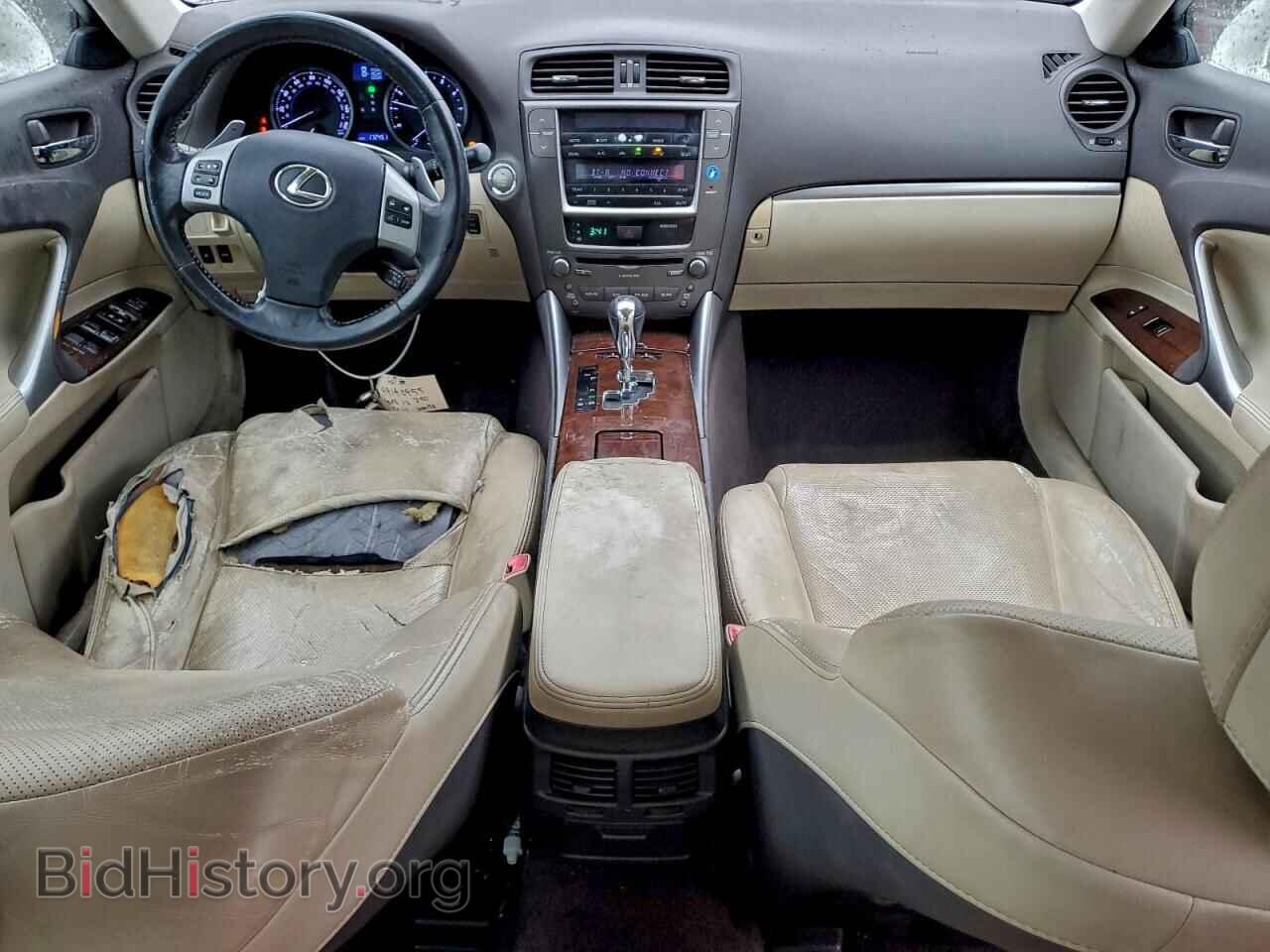 2011 LEXUS IS - VIN: JTHBF5C28B5129609 - Photo 8