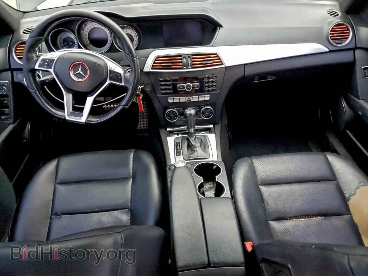 2012 MERCEDES-BENZ C-CLASS - VIN: WDDGF4HB3CA623305 - Фото 8