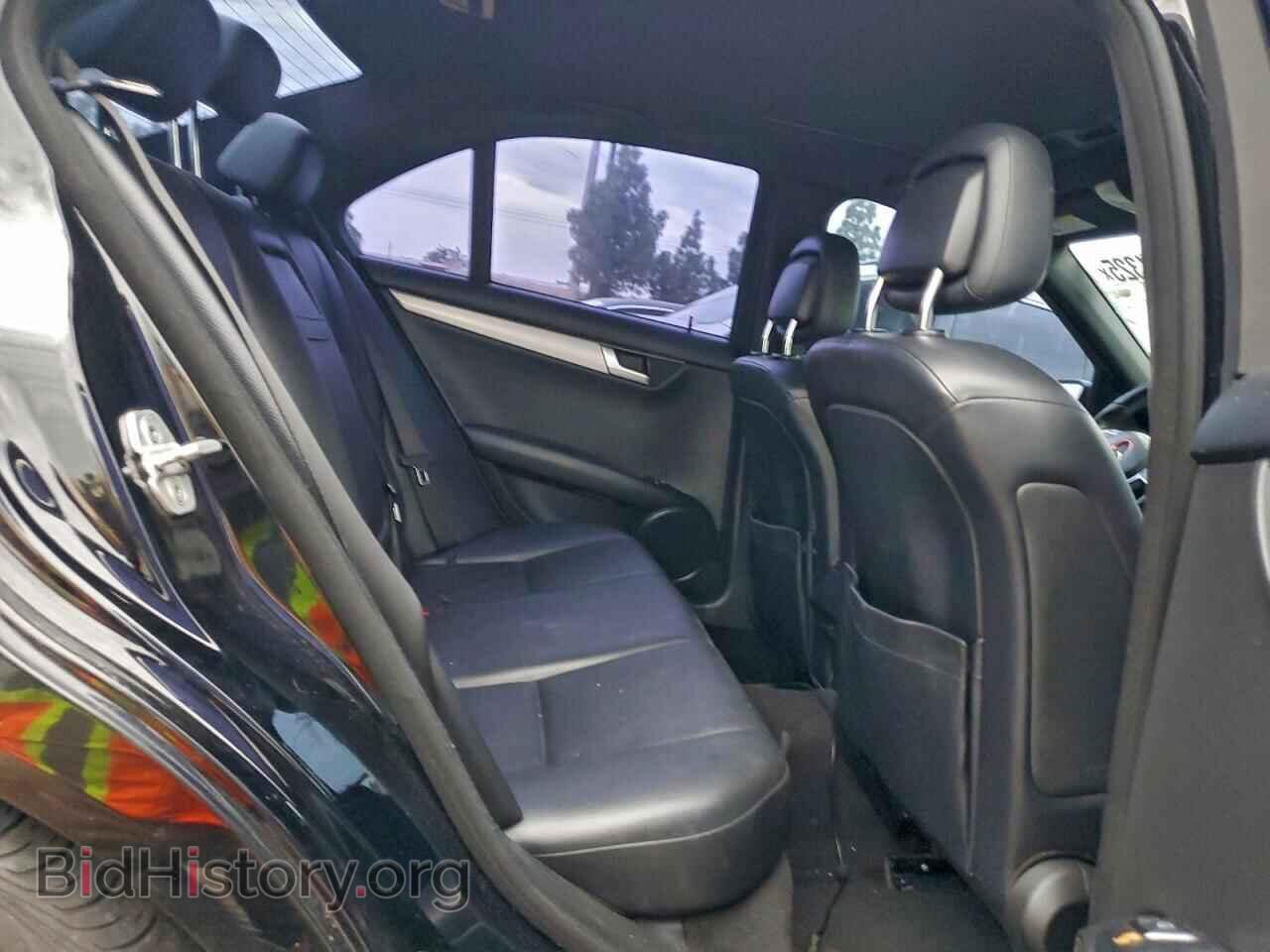 2012 MERCEDES-BENZ C-CLASS - VIN: WDDGF4HB3CA623305 - Фото 10
