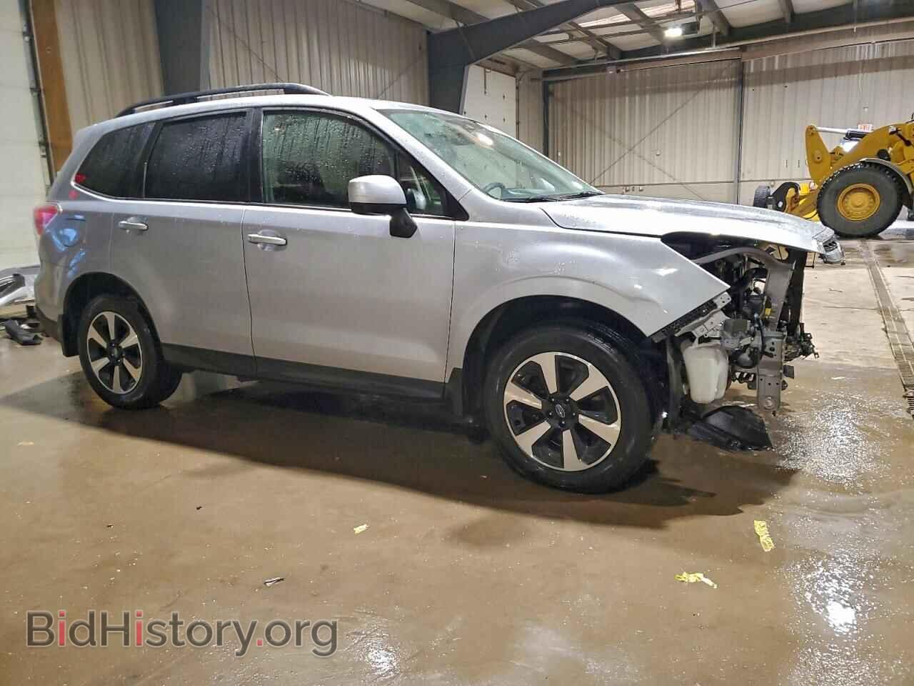 2017 SUBARU FORESTER - VIN: JF2SJAEC7HH568940 - Фото 4