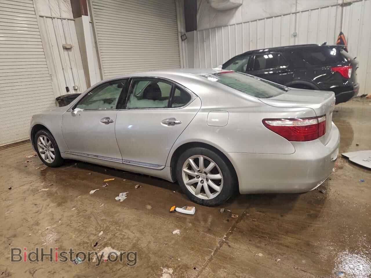 2007 LEXUS LS460 - VIN: JTHBL46F275049103 - Фото 2