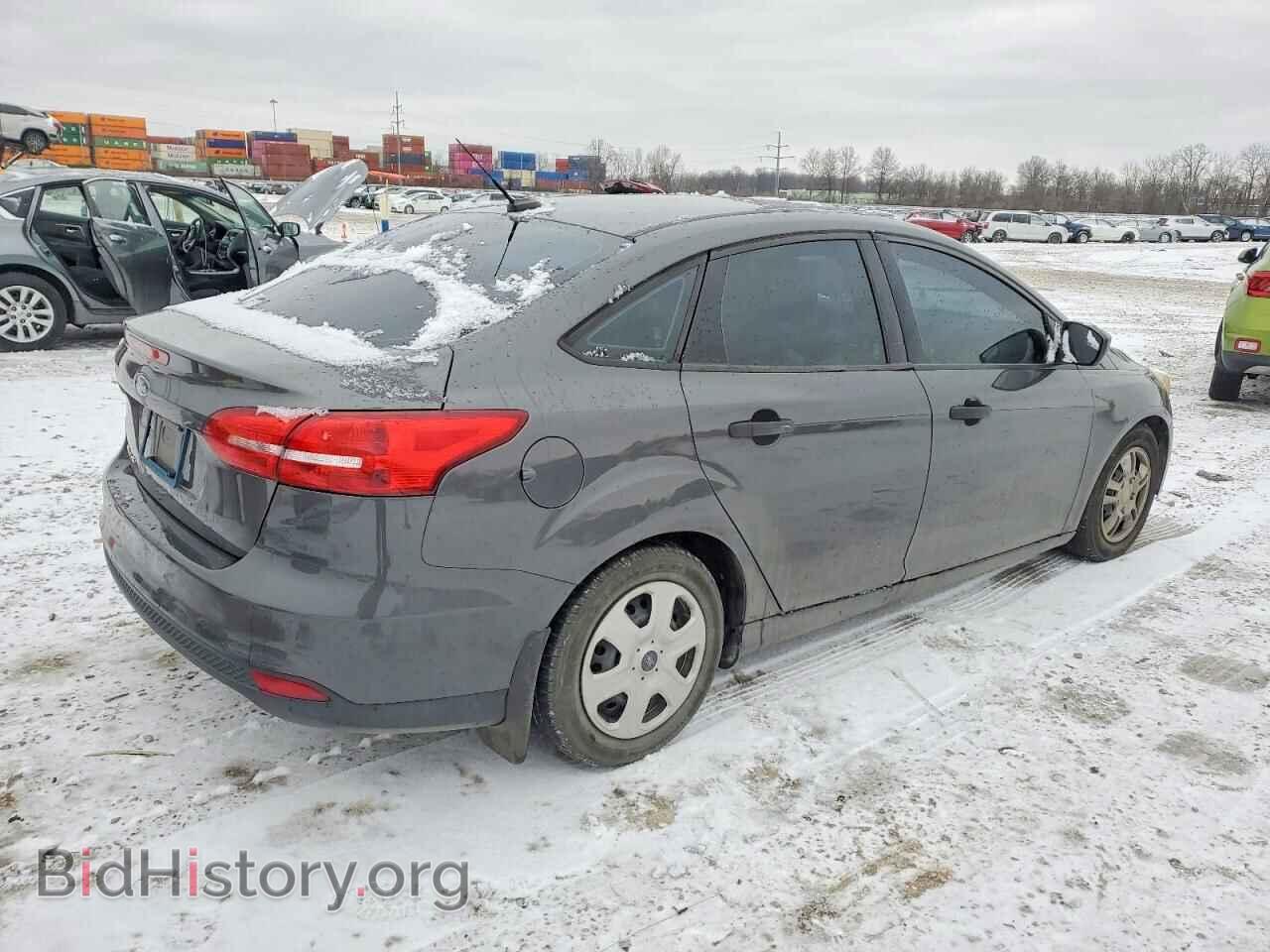 2016 FORD FOCUS - VIN: 1FADP3E26GL210593 - Фото 3