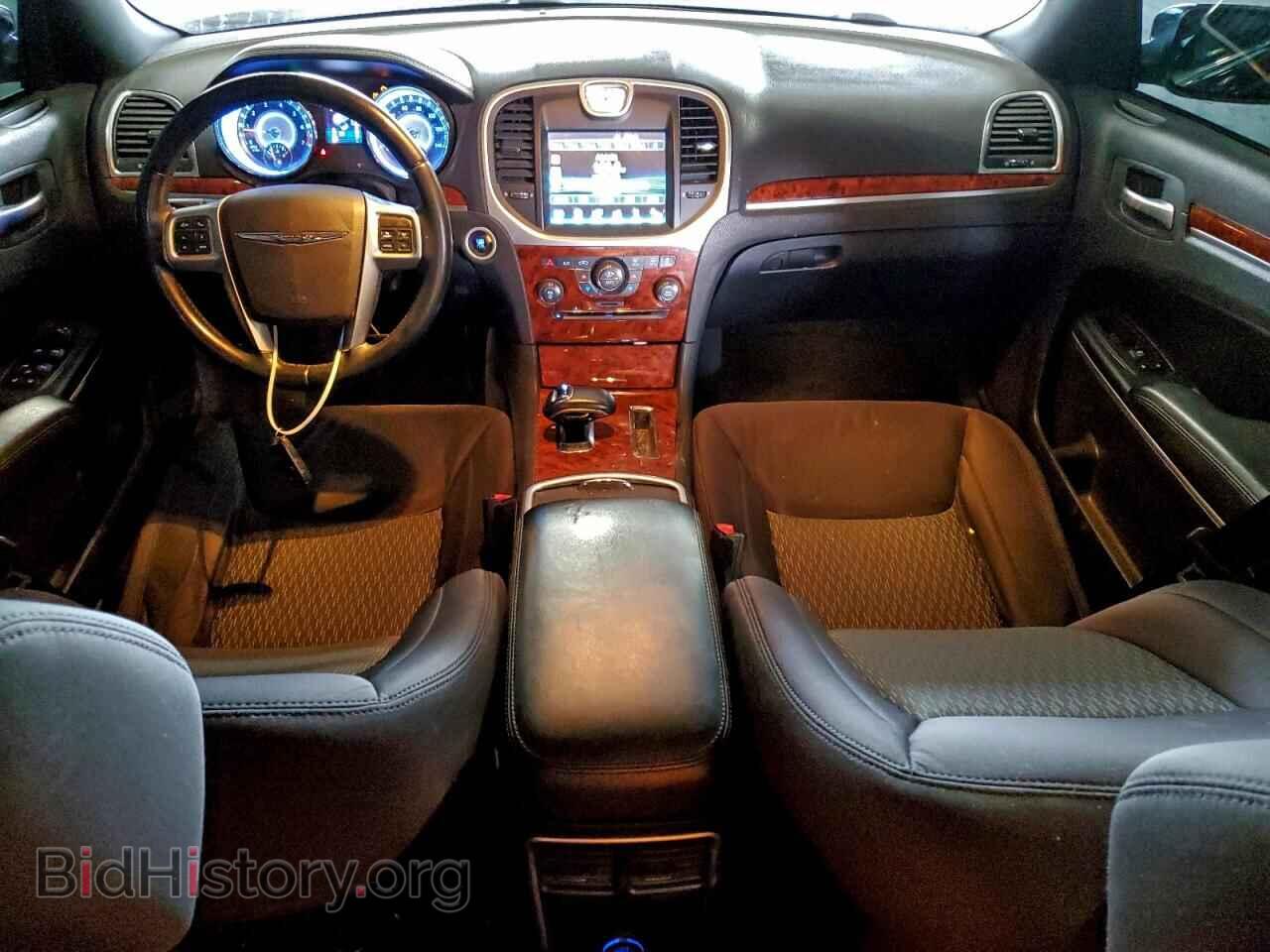 2012 CHRYSLER 300 - VIN: 2C3CCAAG0CH273000 - Фото 8