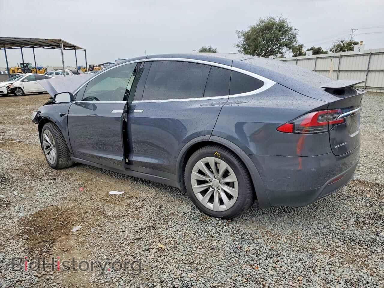 2016 TESLA MODEL X - VIN: 5YJXCDE25GF027892 - Photo 2