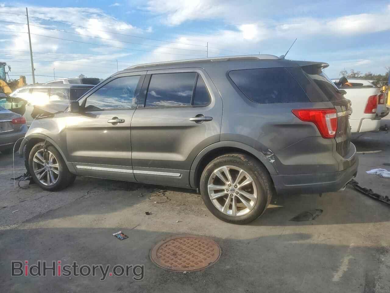 2018 FORD EXPLORER - VIN: 1FM5K7D83JGB63299 - Фото 2