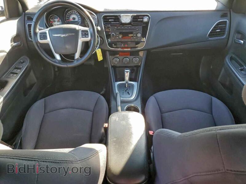 2012 Chrysler 200 (VIN 1C3CCBBB4CN268981) — фото 8 из 14