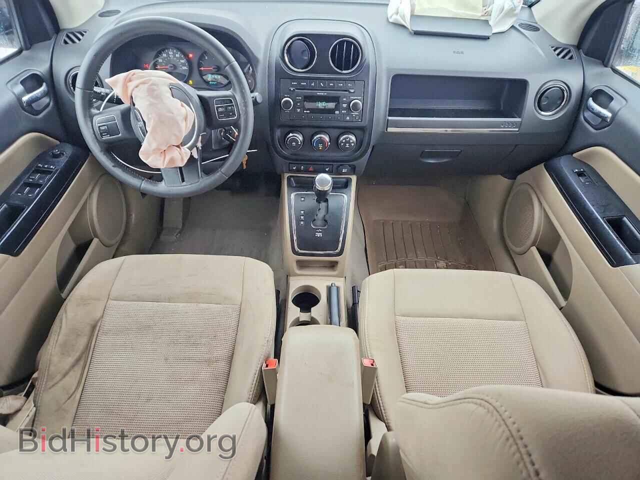 2011 JEEP COMPASS - VIN: 1J4NF1FB0BD136539 - Фото 8