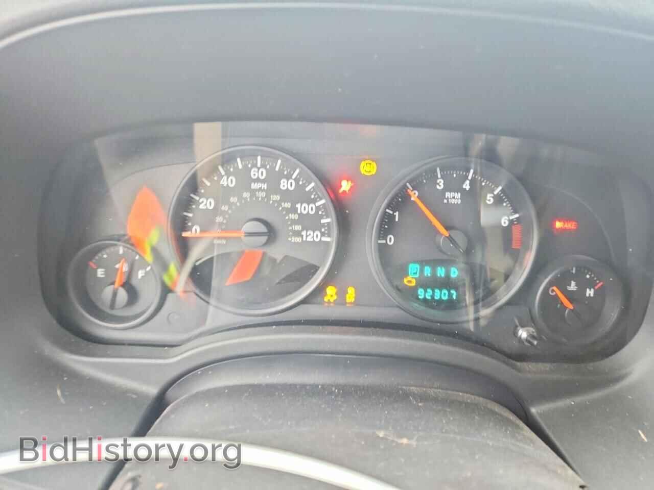 2011 JEEP COMPASS - VIN: 1J4NF1FB0BD136539 - Фото 9