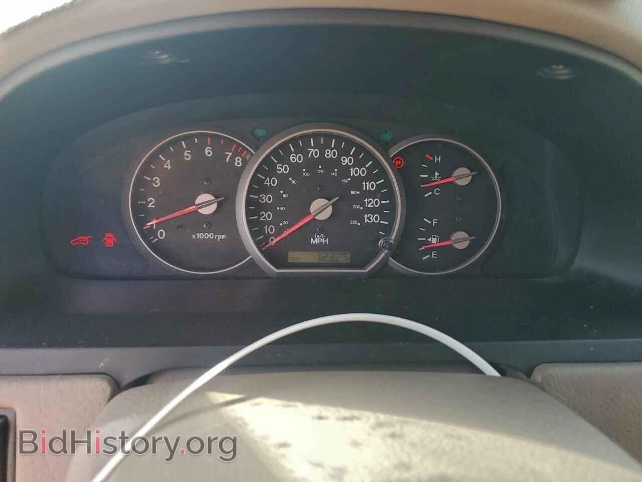 2005 KIA All Models - VIN: KNDUP132056645249 - Фото 9