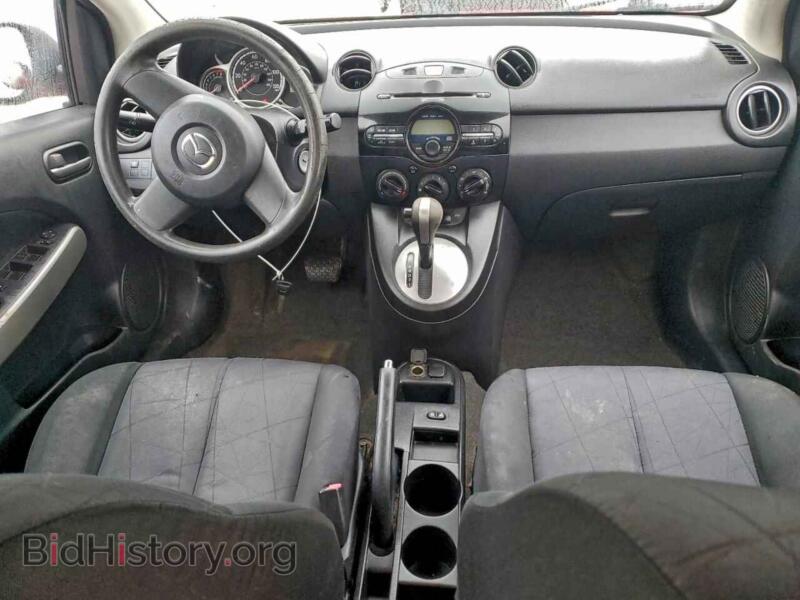 2013 Mazda 2 (VIN JM1DE1KY1D0161989) — фото 8 из 12