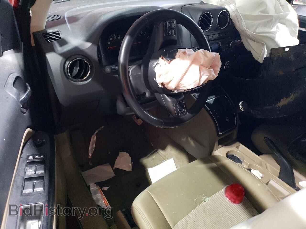 2012 JEEP COMPASS - VIN: 1C4NJCEB6CD661222 - Photo 8