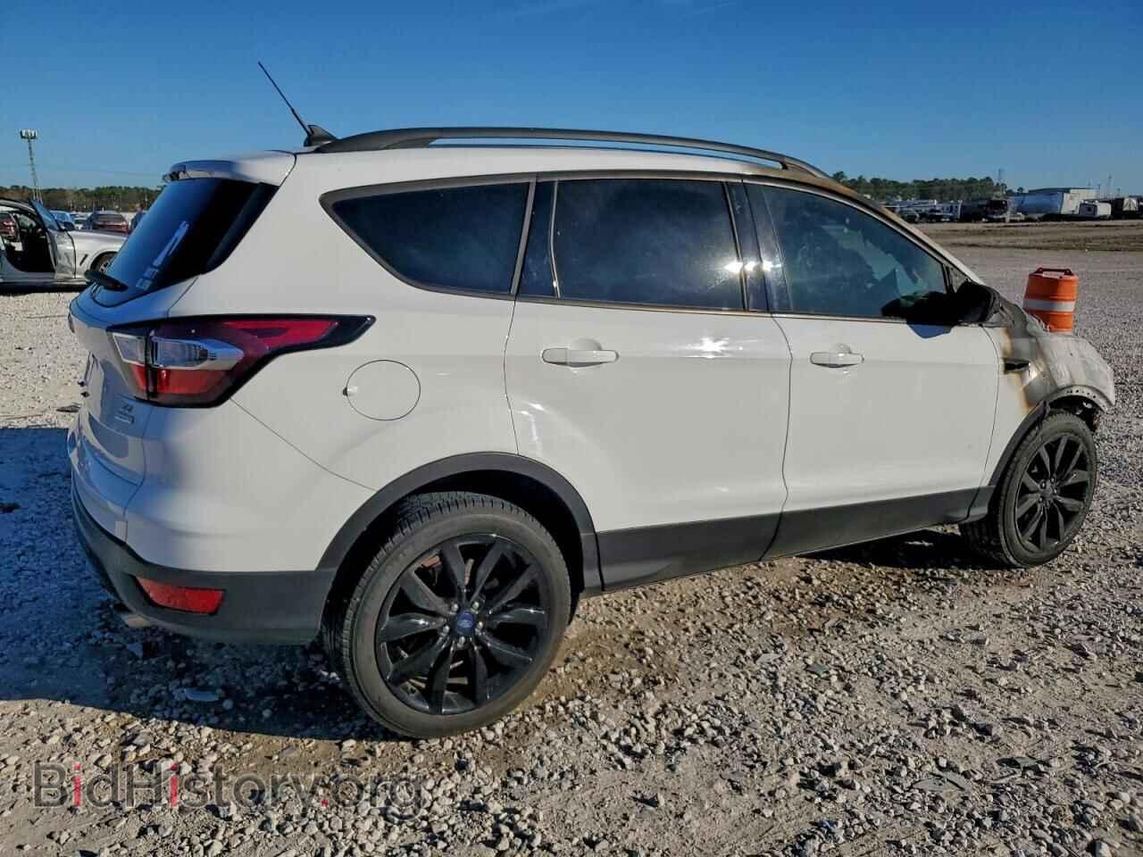 2018 FORD ESCAPE - VIN: 1FMCU0GD0JUD04123 - Фото 3
