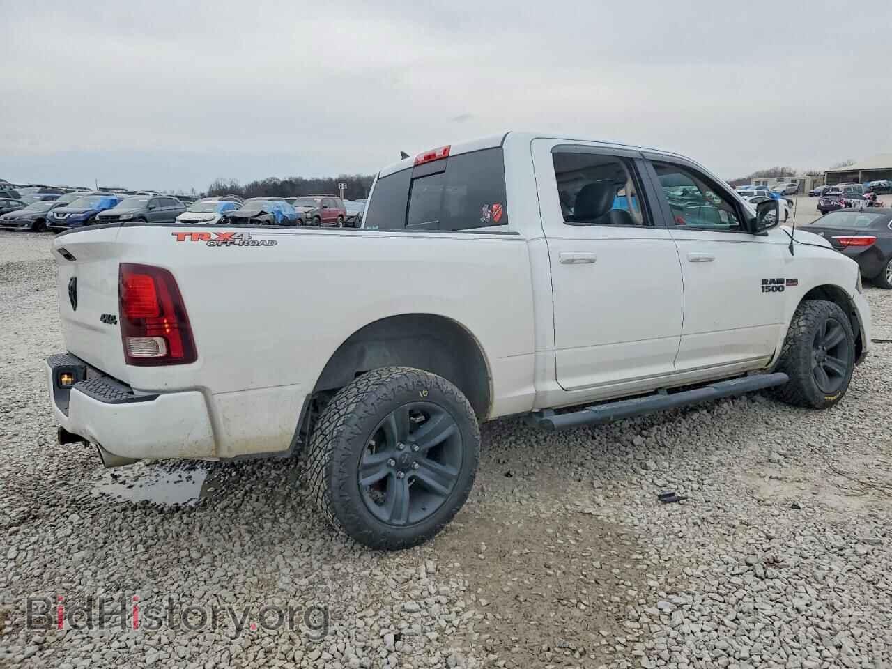 2018 RAM 1500 - VIN: 1C6RR7MT1JS122938 - Фото 3