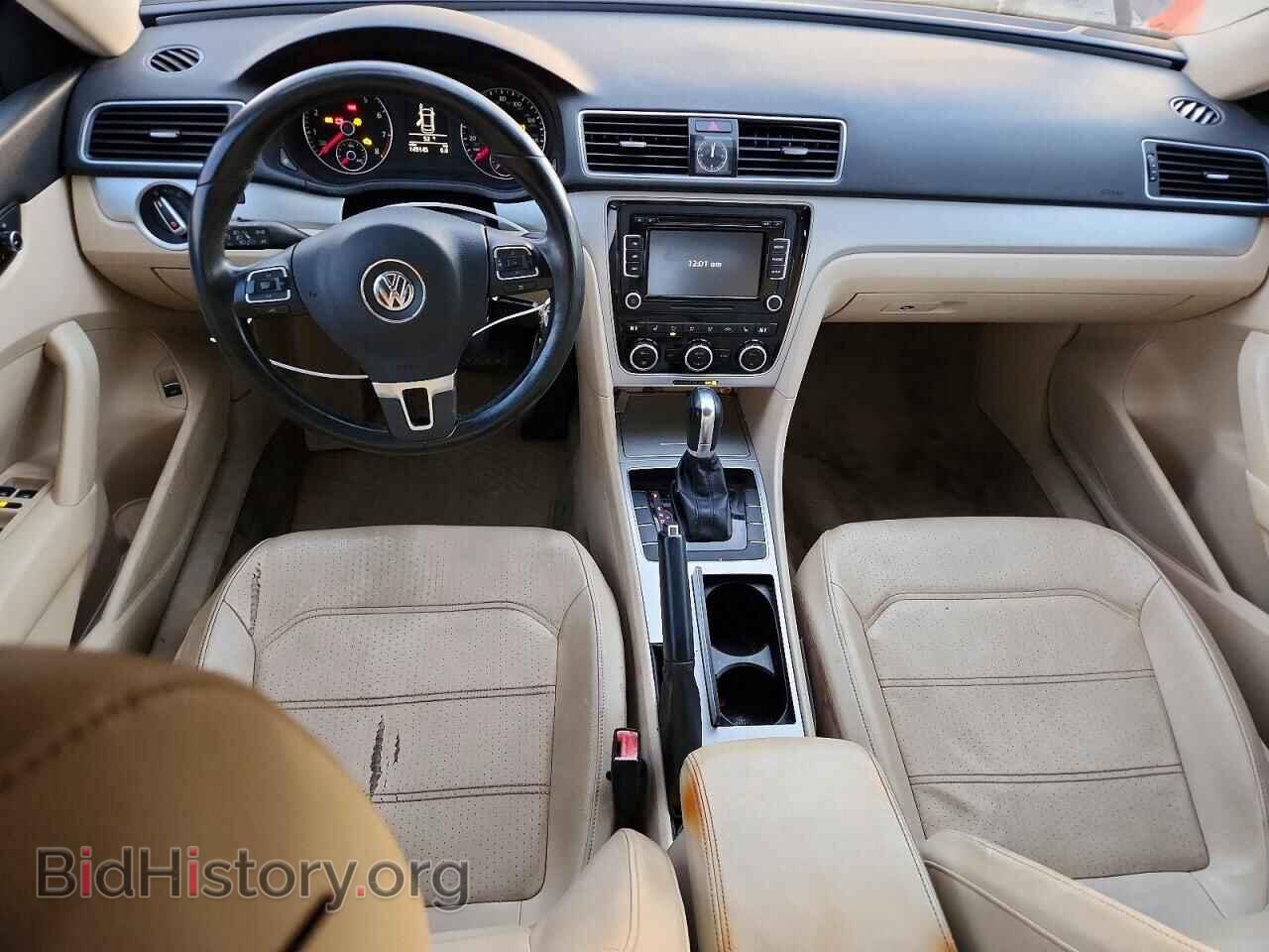 2012 VOLKSWAGEN PASSAT - VIN: 1VWBP7A32CC090872 - Фото 8