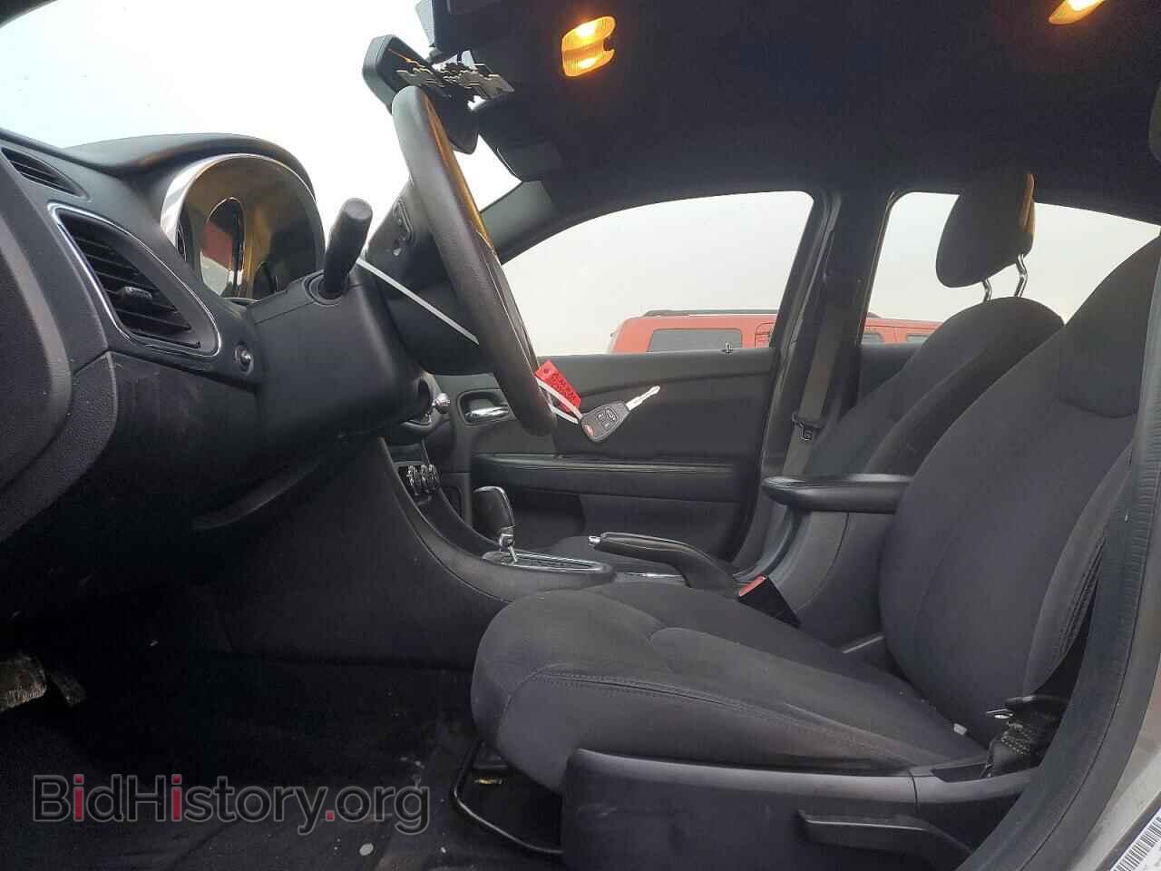 2013 CHRYSLER 200 - VIN: 1C3CCBAB5DN557645 - Photo 7