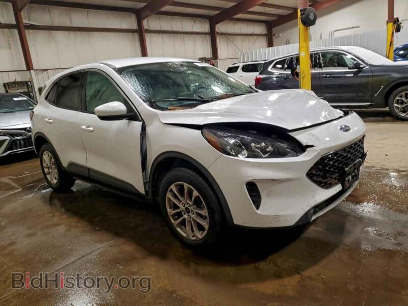 2020 Ford ESCAPE (VIN 1FMCU9G68LUA90782) — фото 4 из 15