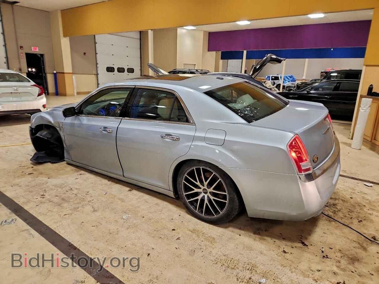 2013 CHRYSLER 300 - VIN: 2C3CCAAG7DH697971 - Photo 2