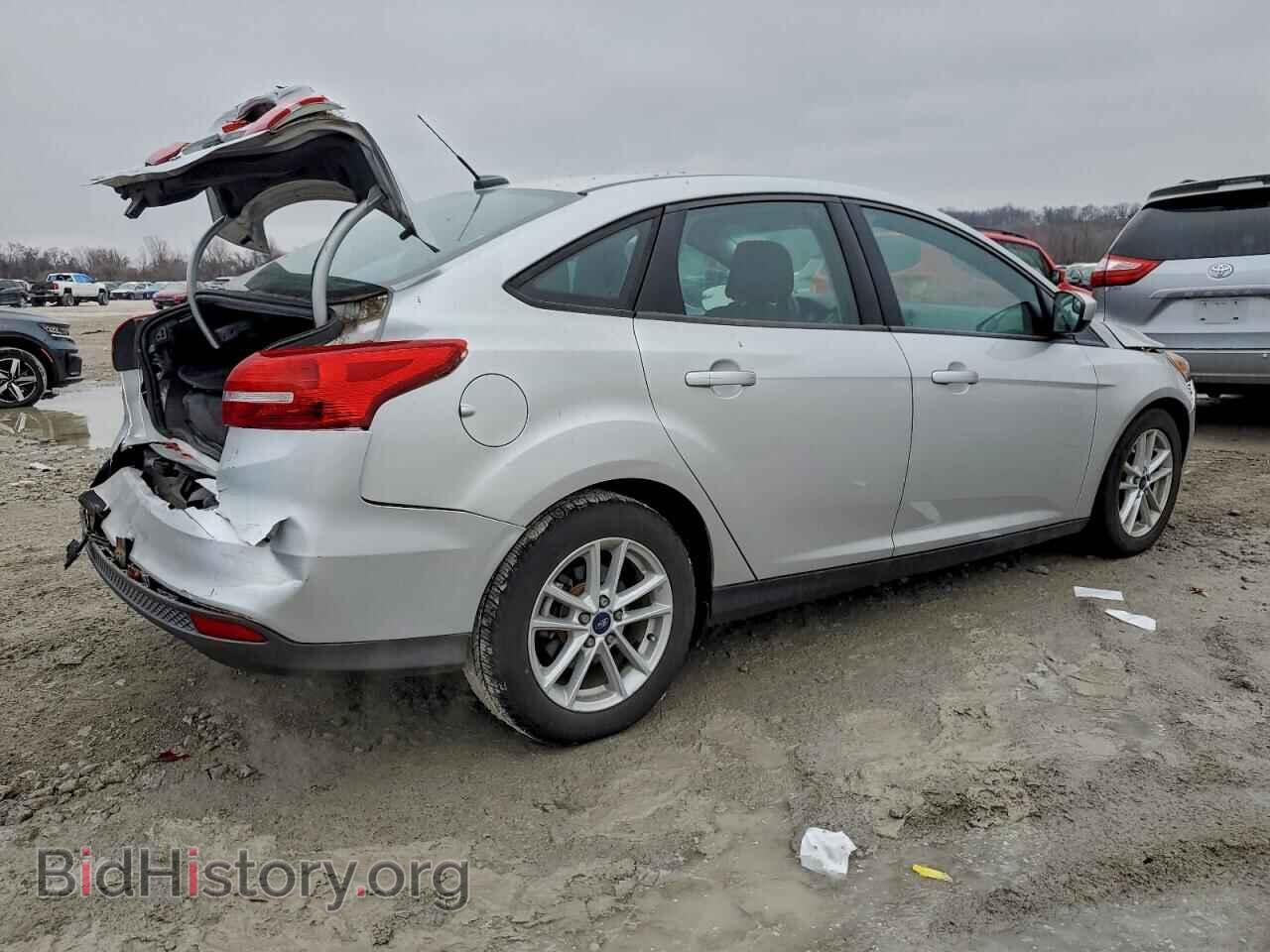 2018 FORD FOCUS - VIN: 1FADP3FE1JL286593 - Фото 3