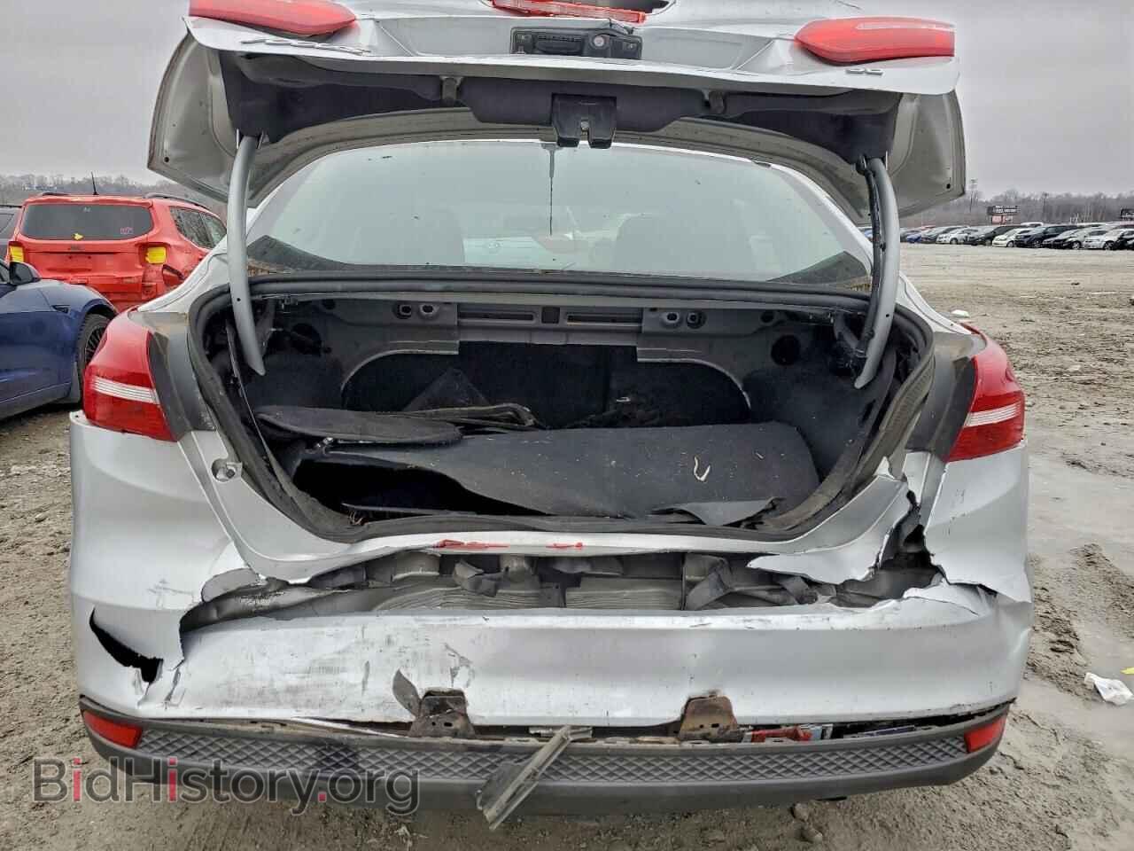 2018 FORD FOCUS - VIN: 1FADP3FE1JL286593 - Фото 6