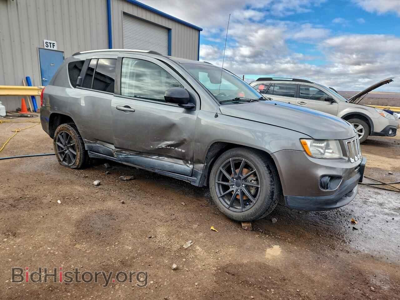 2011 JEEP COMPASS - VIN: 1J4NT5FB2BD230566 - Photo 4