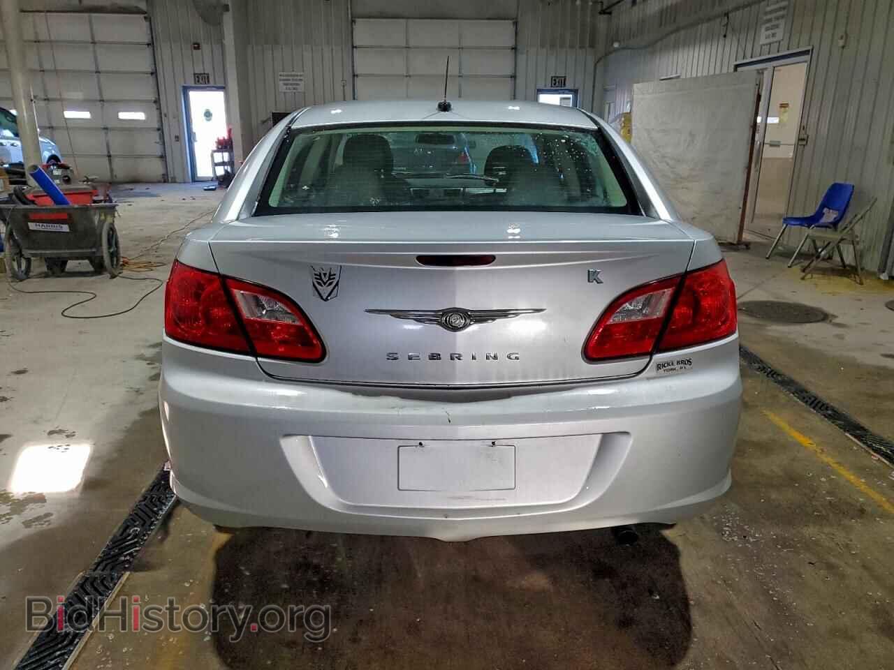 2010 CHRYSLER SEBRING - VIN: 1C3CC4FB1AN220230 - Фото 6
